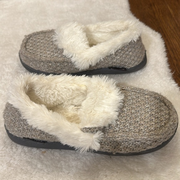 Muk Luk slippers - Picture 3 of 6